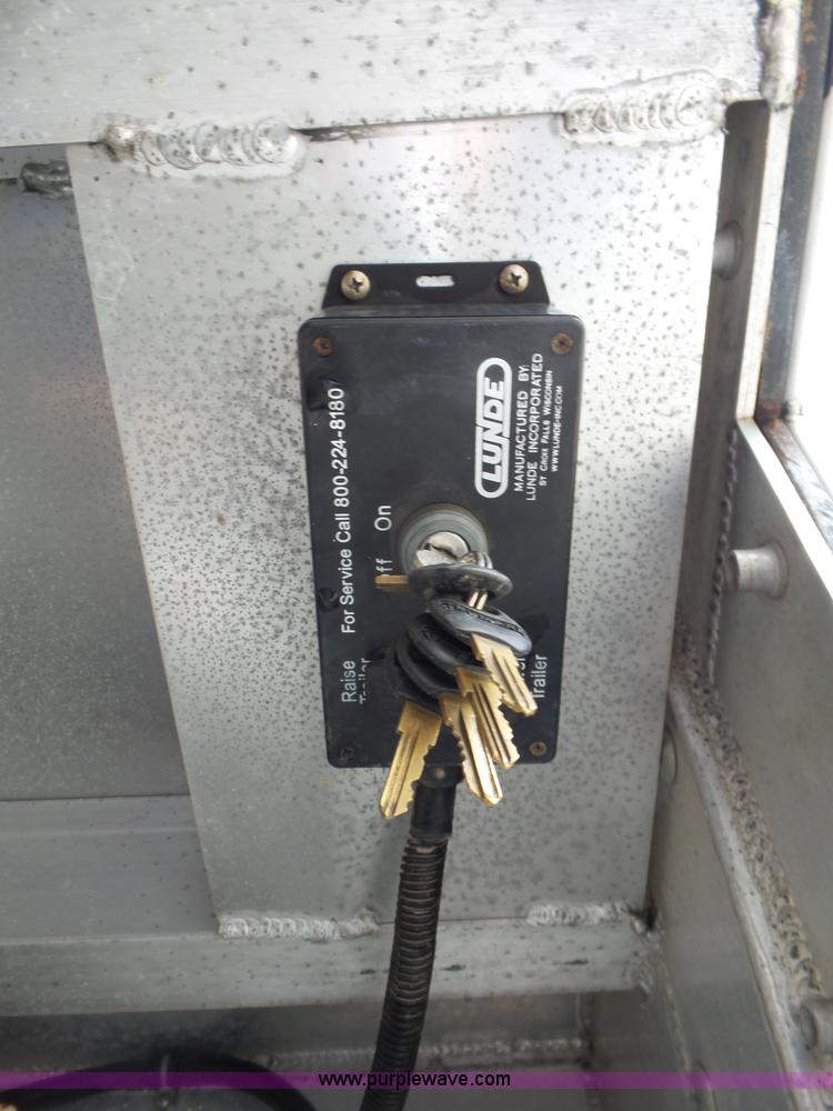 image for item L6275 2002 Sidekick RV toy hauler