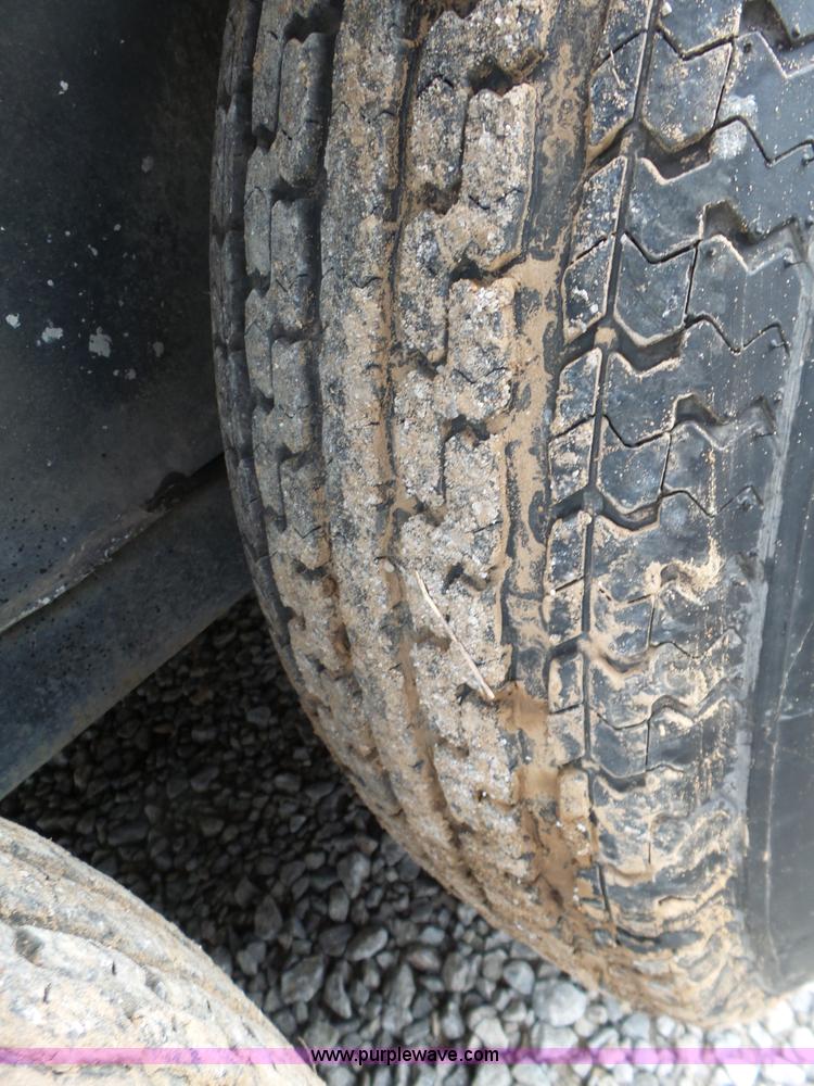 image for item L6275 2002 Sidekick RV toy hauler