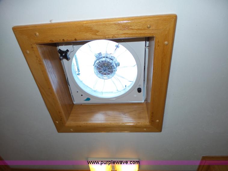 image for item L6275 2002 Sidekick RV toy hauler