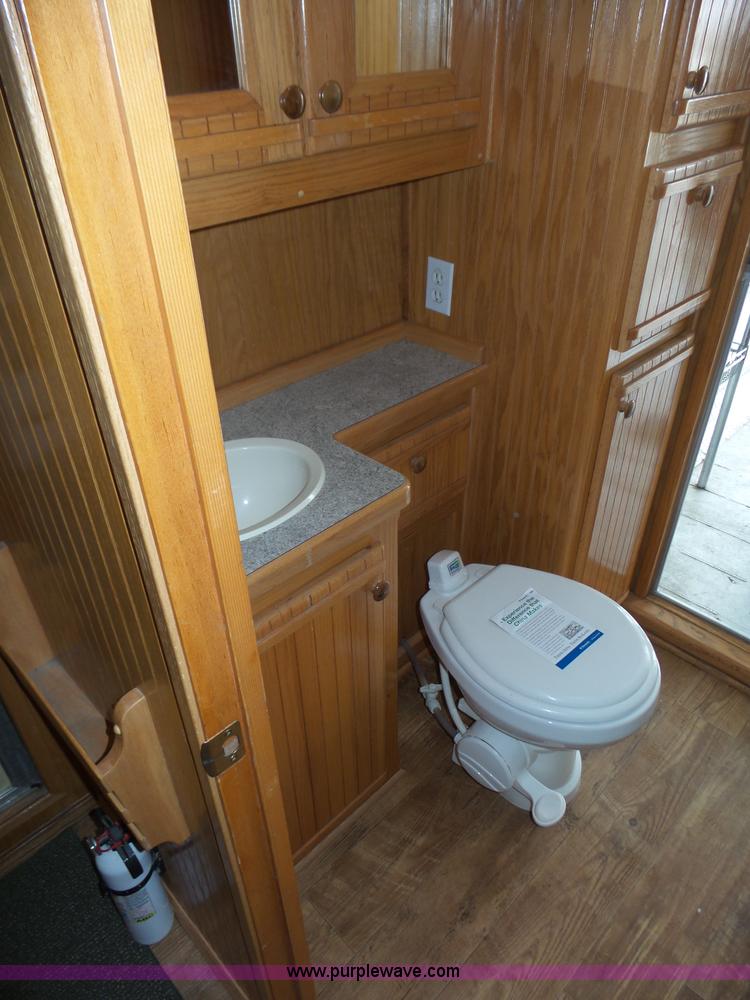 image for item L6275 2002 Sidekick RV toy hauler