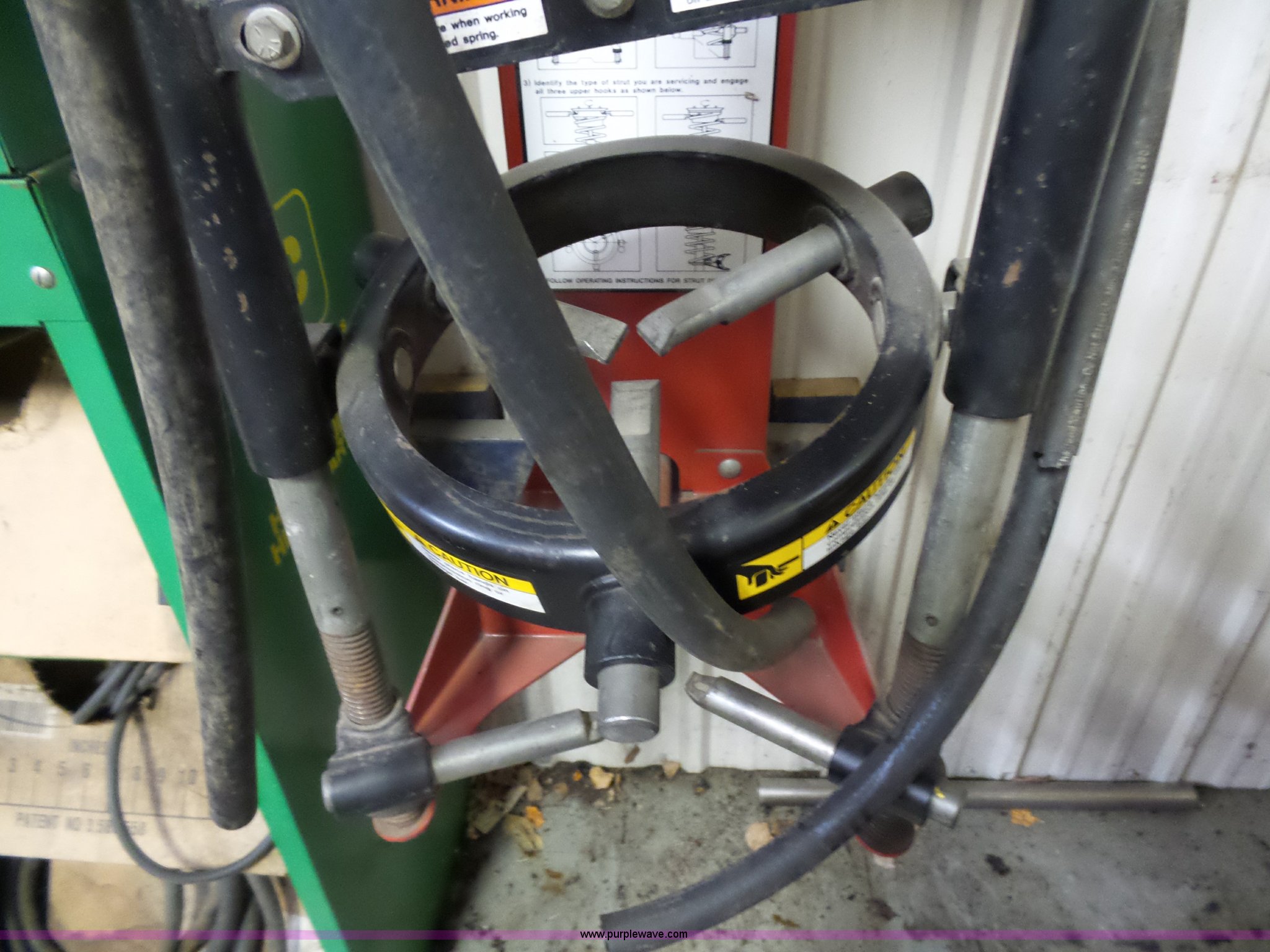 Branick 7200 strut spring compressor in Salina, KS Item CD9817 sold