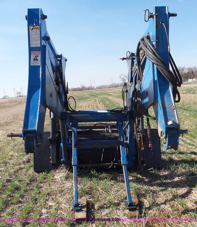 image for item AV9836 Great Bend 870 loader