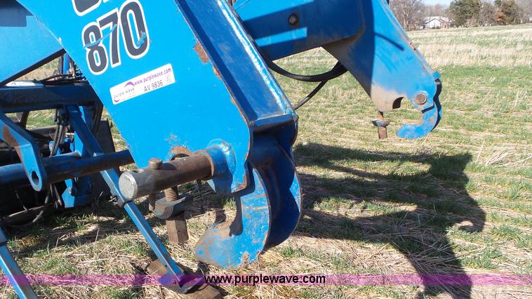 image for item AV9836 Great Bend 870 loader