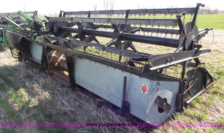 image for item AV9842 Gleaner flex head