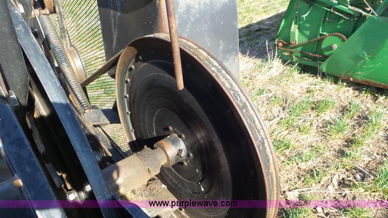 image for item AV9842 Gleaner flex head