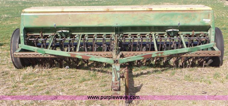image for item AV9855 John Deere 8300 grain drill
