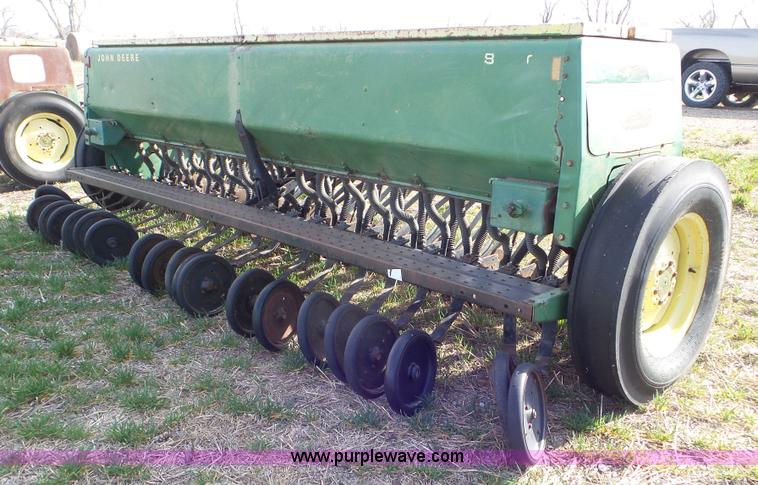 image for item AV9855 John Deere 8300 grain drill