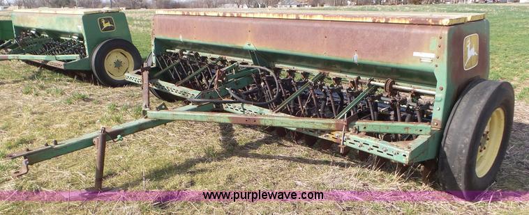 image for item AV9856 John Deere 8300 grain drill
