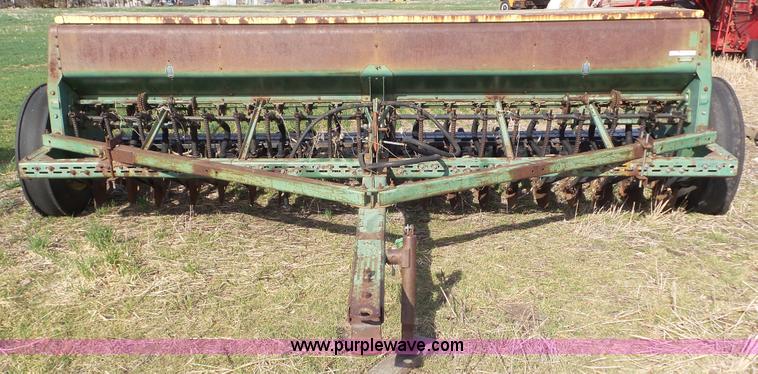 image for item AV9856 John Deere 8300 grain drill