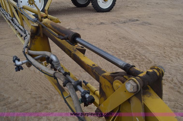 image for item BF9996 2004 Ag-Chem RoGator 1064 self-propelled sprayer