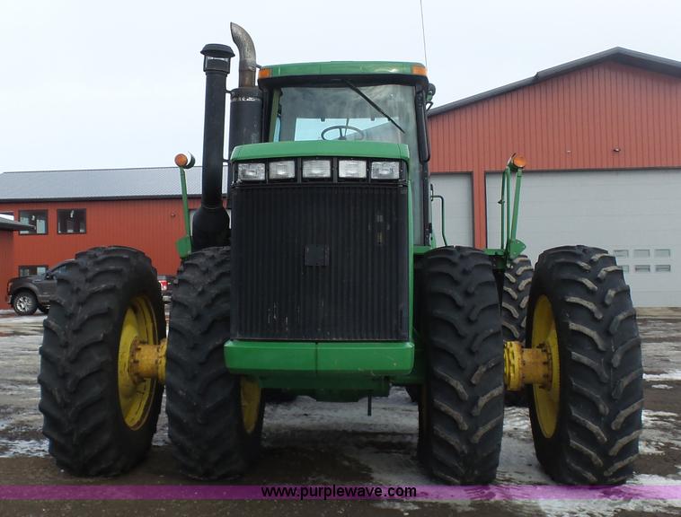 image for item BH9425 1998 John Deere 9400 4WD tractor