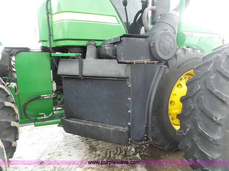 image for item BH9425 1998 John Deere 9400 4WD tractor