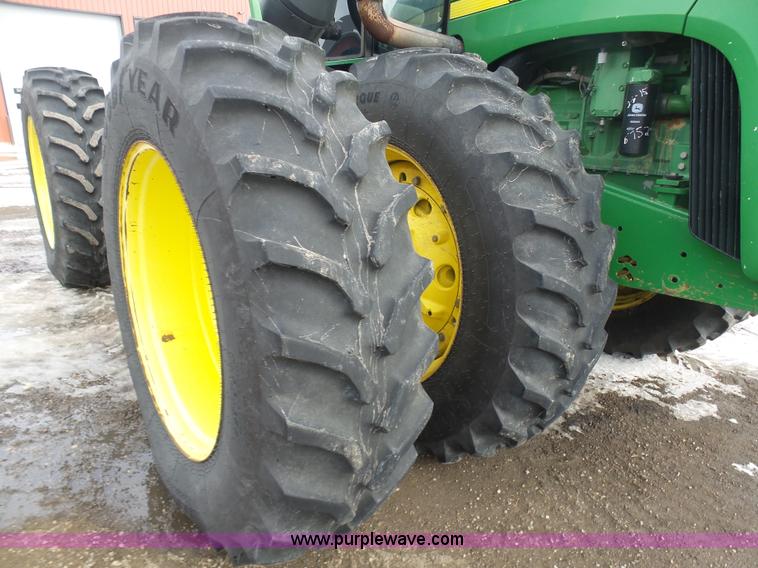 image for item BH9425 1998 John Deere 9400 4WD tractor