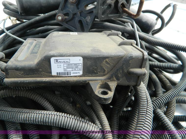 image for item BT9753 Raven control