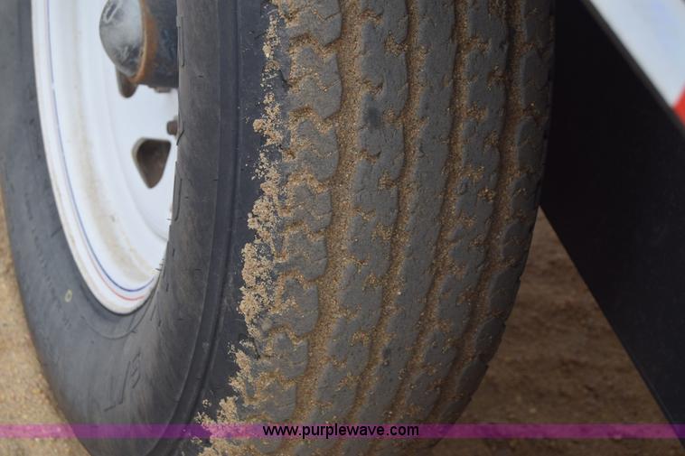 image for item BX9712 2014 Friesen 375RT seed tender