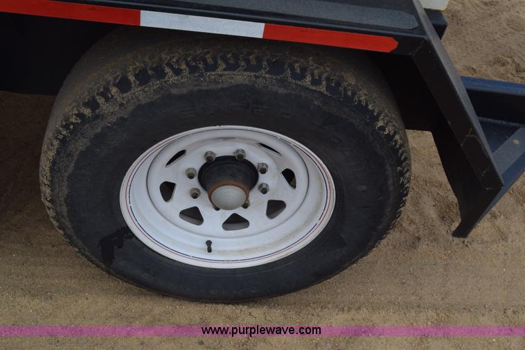 image for item BX9712 2014 Friesen 375RT seed tender