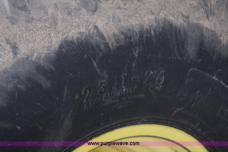 image for item BX9723 1998 John Deere 7455 cotton stripper