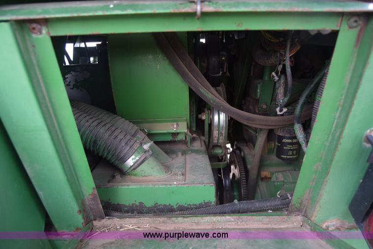 image for item BX9723 1998 John Deere 7455 cotton stripper