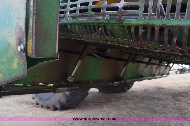 image for item BX9723 1998 John Deere 7455 cotton stripper