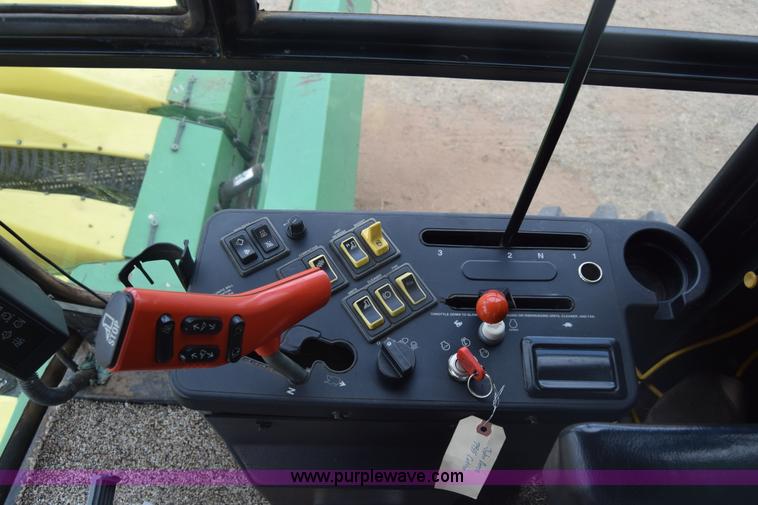 image for item BX9723 1998 John Deere 7455 cotton stripper