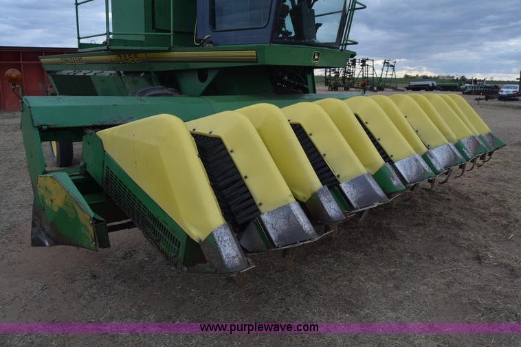 image for item BX9723 1998 John Deere 7455 cotton stripper