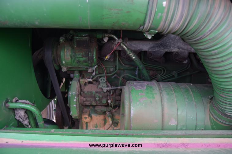 image for item BX9723 1998 John Deere 7455 cotton stripper