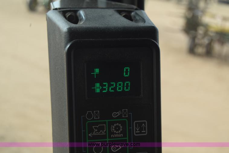 image for item BX9724 1998 John Deere 7455 cotton stripper