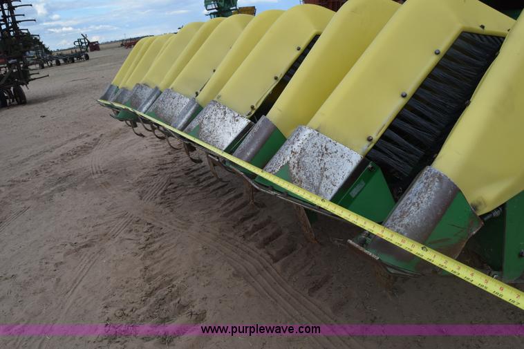 image for item BX9724 1998 John Deere 7455 cotton stripper