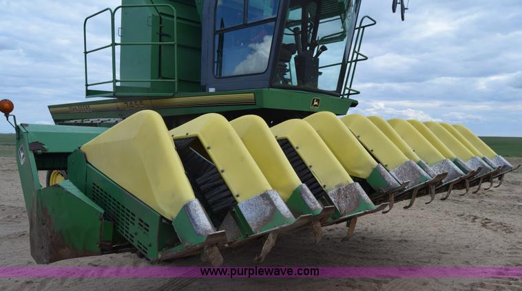 image for item BX9724 1998 John Deere 7455 cotton stripper