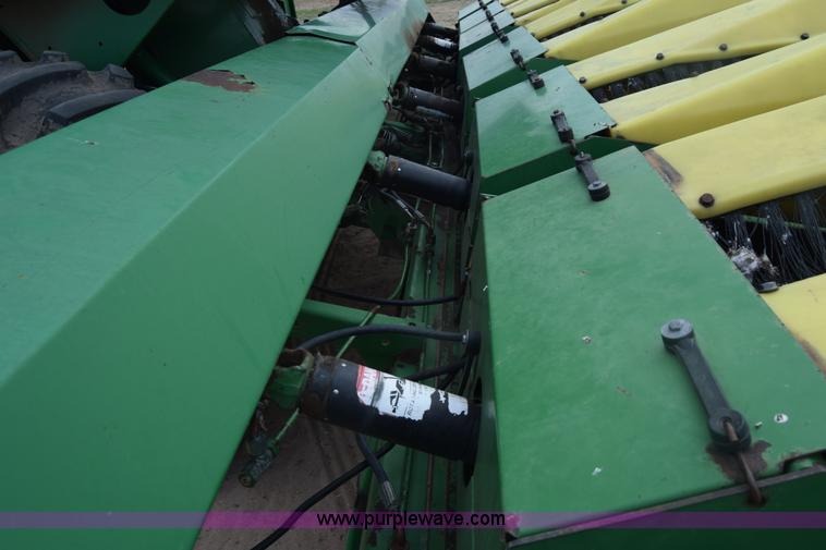 image for item BX9724 1998 John Deere 7455 cotton stripper