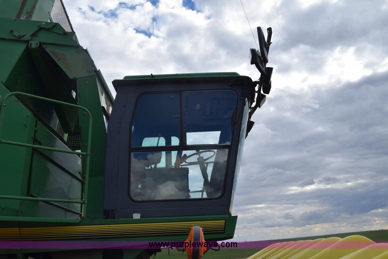 image for item BX9724 1998 John Deere 7455 cotton stripper