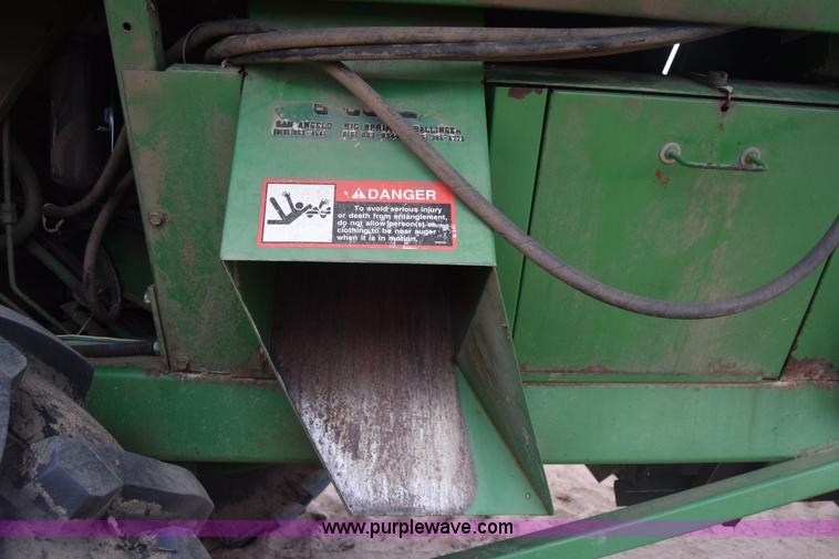 image for item BX9724 1998 John Deere 7455 cotton stripper