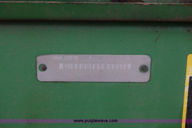 image for item BX9724 1998 John Deere 7455 cotton stripper