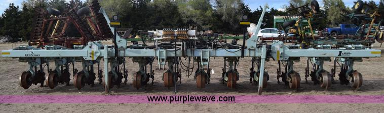 image for item BX9727 Orthman 1TRIPR cultivator