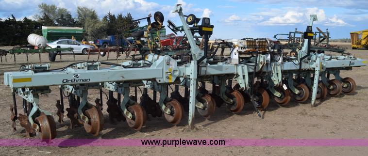 image for item BX9727 Orthman 1TRIPR cultivator