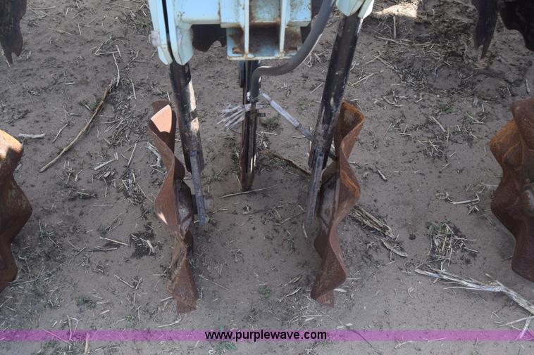 image for item BX9727 Orthman 1TRIPR cultivator