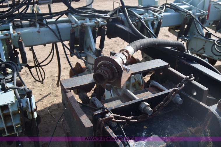 image for item BX9727 Orthman 1TRIPR cultivator