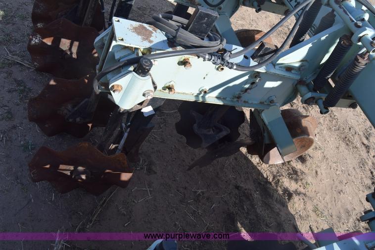 image for item BX9727 Orthman 1TRIPR cultivator