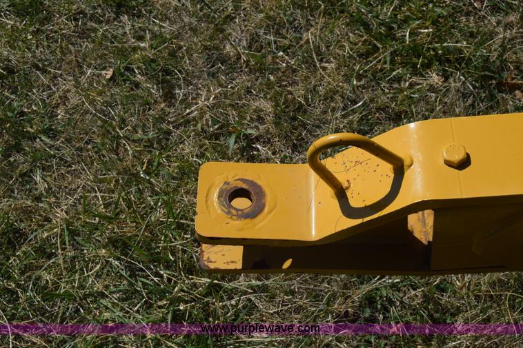 image for item BX9930 Vermeer R23A hay rake