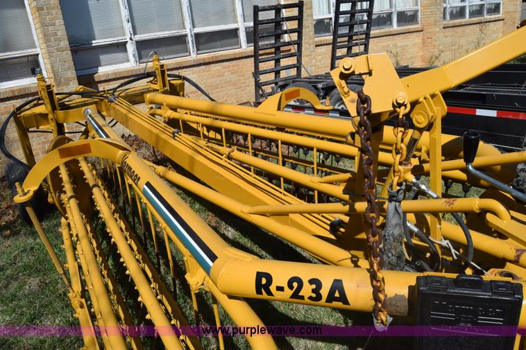image for item BX9930 Vermeer R23A hay rake