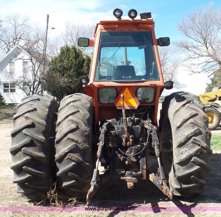 image for item CD9921 1979 Allis Chalmers 7060 tractor