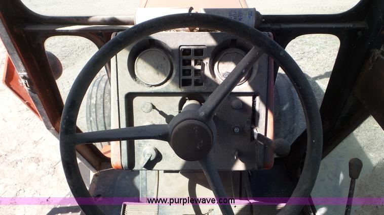 image for item CD9921 1979 Allis Chalmers 7060 tractor