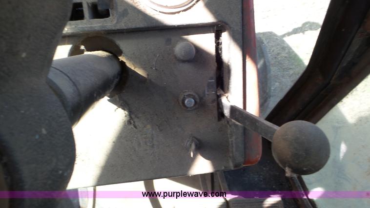 image for item CD9921 1979 Allis Chalmers 7060 tractor