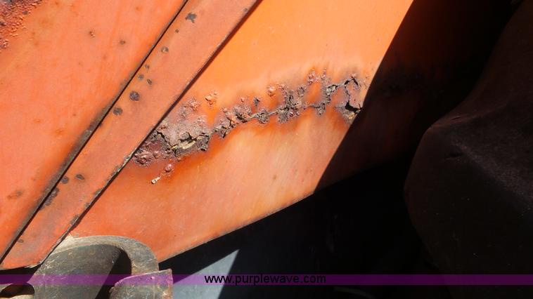 image for item CD9921 1979 Allis Chalmers 7060 tractor