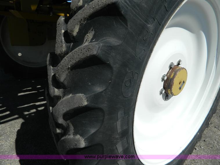 image for item J5144 1997 Ag-Chem RoGator 854 self-propelled applicator