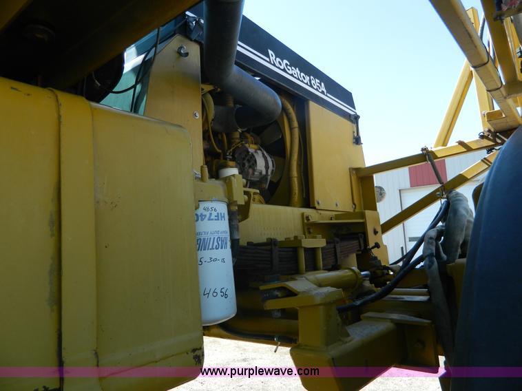 image for item J5144 1997 Ag-Chem RoGator 854 self-propelled applicator