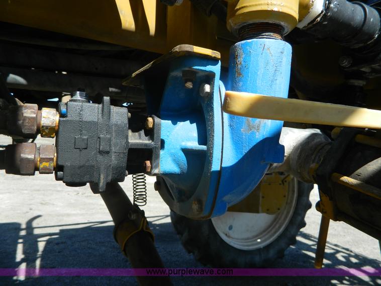 image for item J5144 1997 Ag-Chem RoGator 854 self-propelled applicator