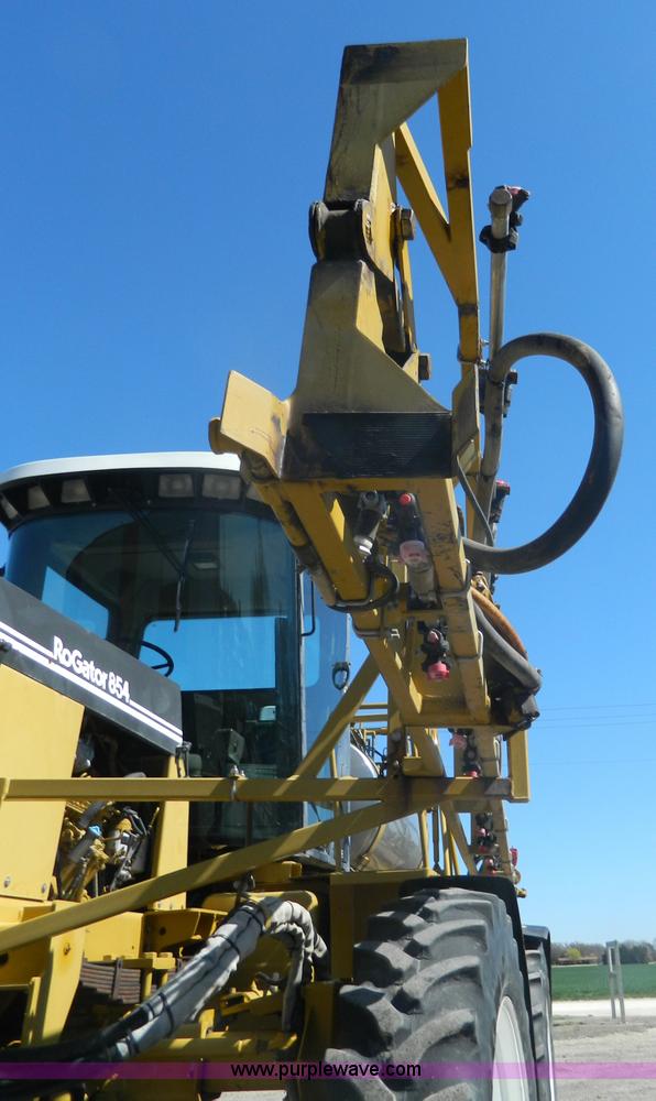 image for item J5144 1997 Ag-Chem RoGator 854 self-propelled applicator