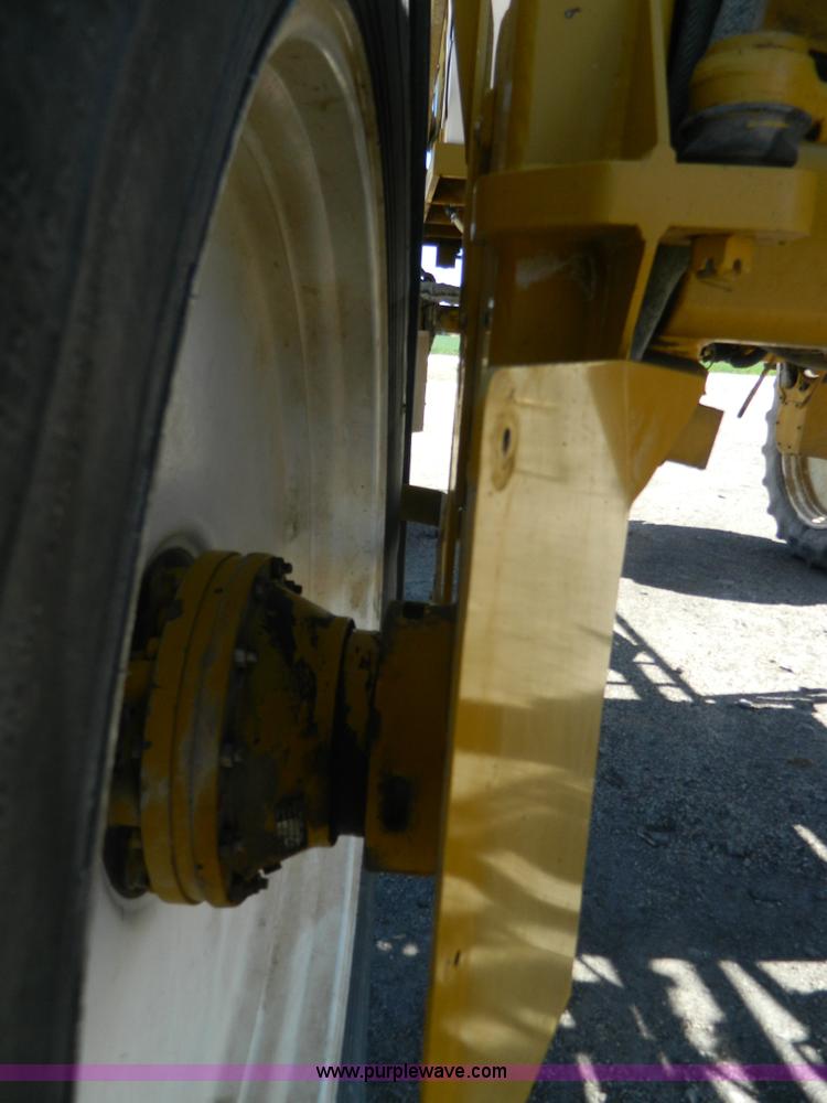 image for item J5144 1997 Ag-Chem RoGator 854 self-propelled applicator