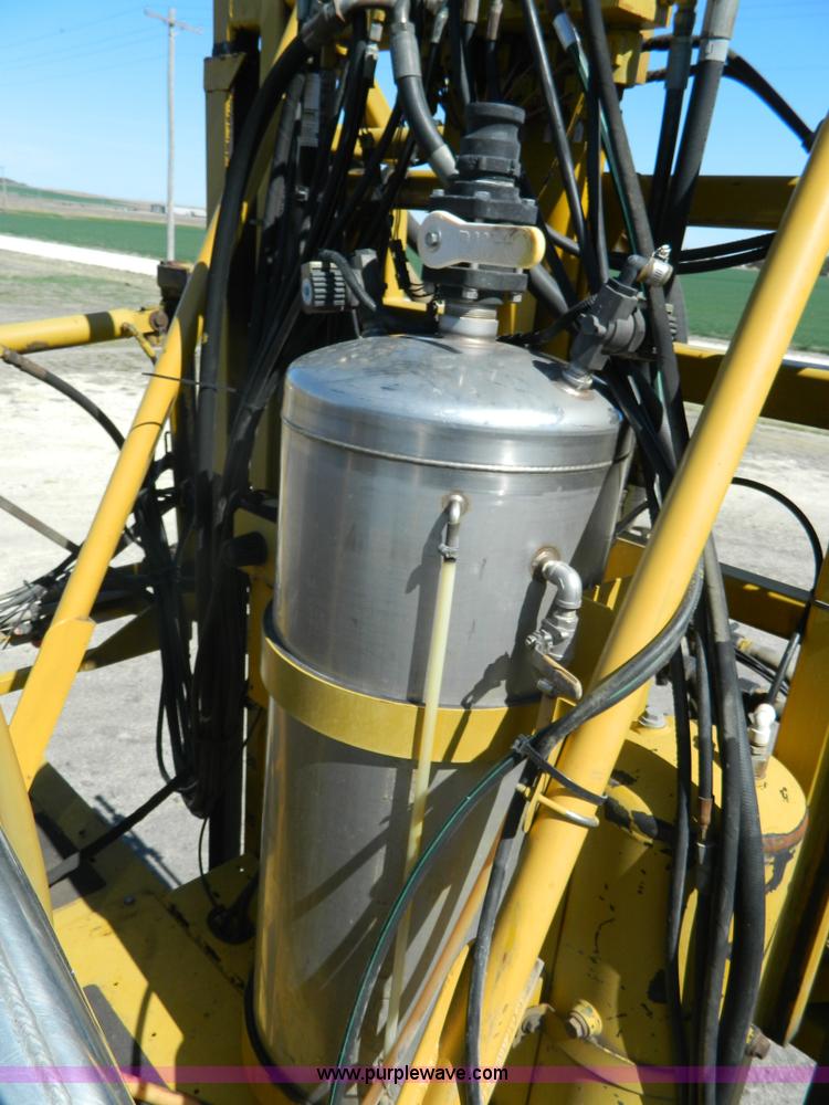 image for item J5144 1997 Ag-Chem RoGator 854 self-propelled applicator